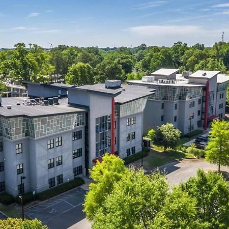 Spacious Midtown Getaway Memphis Exterior photo